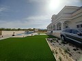 Prachtige villa met 6 slaapkamers en 5 badkamers in Pinoso. in Alicante Dream Homes API 1122