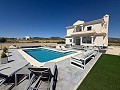 Prachtige villa met 3 slaapkamers en 3 badkamers in Pinoso (sleutelklaar). in Alicante Dream Homes API 1122