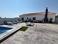 Schöne Villa mit 3 Schlafzimmern und 2 Bädern in Caudete, Kastilien-La Mancha. in Alicante Dream Homes API 1122