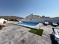 Schöne Villa mit 3 Schlafzimmern und 2 Bädern in Caudete, Kastilien-La Mancha. in Alicante Dream Homes API 1122