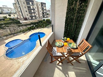Prachtig modern appartement met 2 slaapkamers en 2 badkamers in San Miguel de Salinas