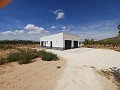 Guest House, Garage plus plot for sale in Pinoso. in Alicante Dream Homes API 1122
