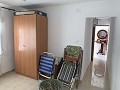 Landhuis met 3 slaapkamers, grote garage en 10 minuten lopen naar de stad Barinas in Alicante Dream Homes API 1122