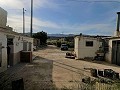 Landhuis met 3 slaapkamers, grote garage en 10 minuten lopen naar de stad Barinas in Alicante Dream Homes API 1122
