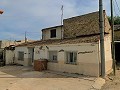 Landhuis met 3 slaapkamers, grote garage en 10 minuten lopen naar de stad Barinas in Alicante Dream Homes API 1122