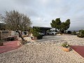 Prachtige villa met 5 slaapkamers en 3 badkamers in Sax. in Alicante Dream Homes API 1122