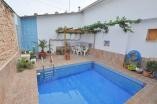 Eigenzinnig Tardis-huis met 3 slaapkamers en zwembad, Yecla in Alicante Dream Homes API 1122