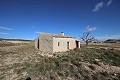 Groot stuk grond met een ruïne in Yecla, Murcia in Alicante Dream Homes API 1122