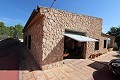 Casa H - Prive en rustige villa in de buurt van Yecla met 4 grote slaapkamers + zwembad in Alicante Dream Homes API 1122