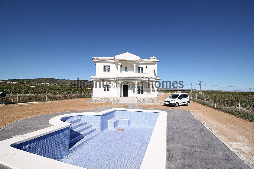 Dream New Build Villas in Alicante's beautiful countryside  in Alicante Dream Homes
