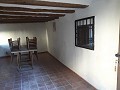 Maison de campagne traditionnelle de 3 étages en très bon état in Alicante Dream Homes API 1122