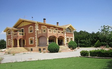 Villa mit 6 Betten, 3 km von Yecla entfernt