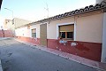 Maison de ville avec jardin et salle pour piscine à Sax in Alicante Dream Homes API 1122
