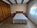 Luxuriöses 3-Bett-Haus mit Nebengebäuden in Alicante Dream Homes API 1122