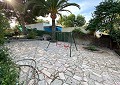 4-Bett-Villa in Sax mit Swimmingpool und Garage in Alicante Dream Homes API 1122