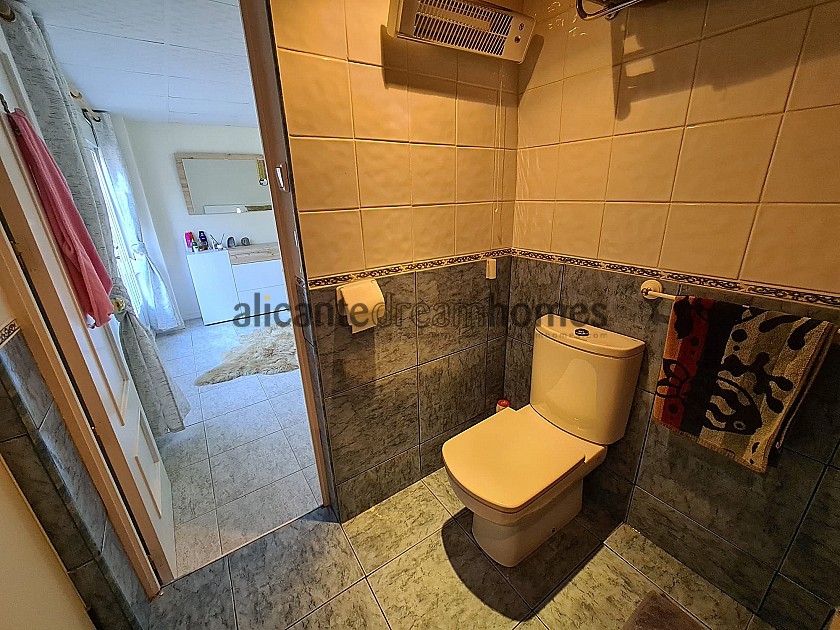 4 Bed, 2 bath villa with pool, garage and storage room in Alicante Dream Homes