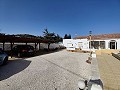 Chalet Independiente en Yecla con piscina y garaje in Alicante Dream Homes API 1122