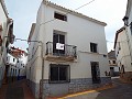 Large Townhouse with 2 separate apartments and Garage in Alicante Dream Homes