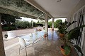 Villa in Elche - Wiederverkauf in Alicante Dream Homes API 1122