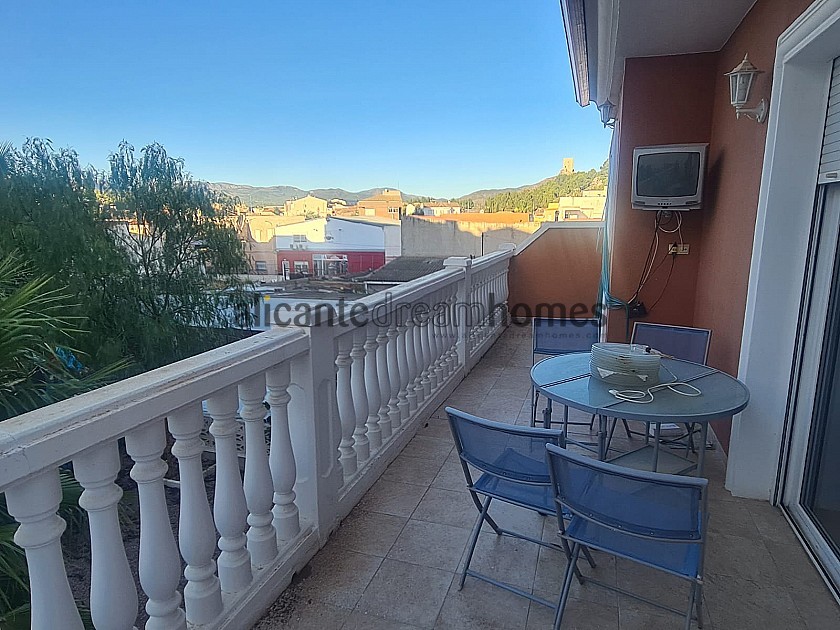Large Town House with Plot in Alicante Dream Homes