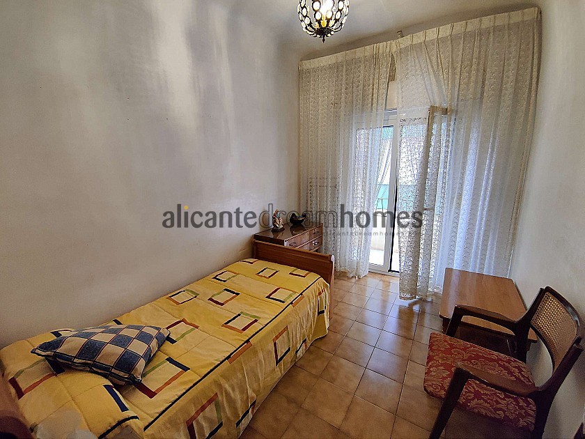 Corner apartment on the first floor in Monovar, Alicante in Alicante Dream Homes