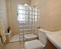 Villa de 5 dormitorios y 2 baños con piscina in Alicante Dream Homes API 1122