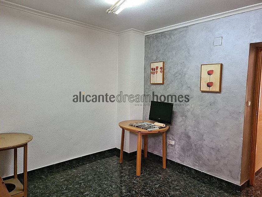 Home with commercial space below in the centre of pinoso in Alicante Dream Homes