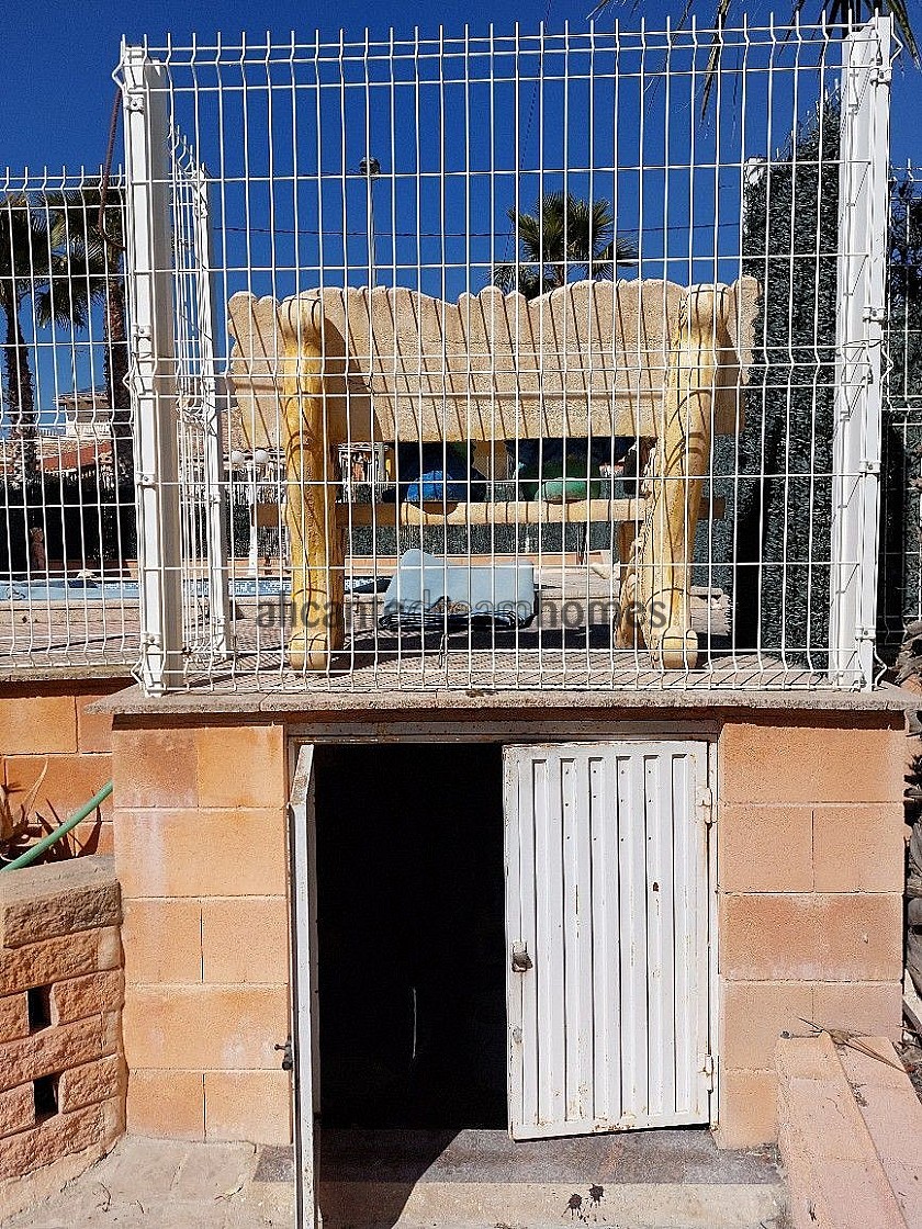 6 Bed 3 Bath Villa in Algueña in Alicante Dream Homes