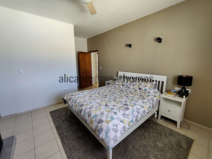 Detached Villa in Torre del Rico in Alicante Dream Homes