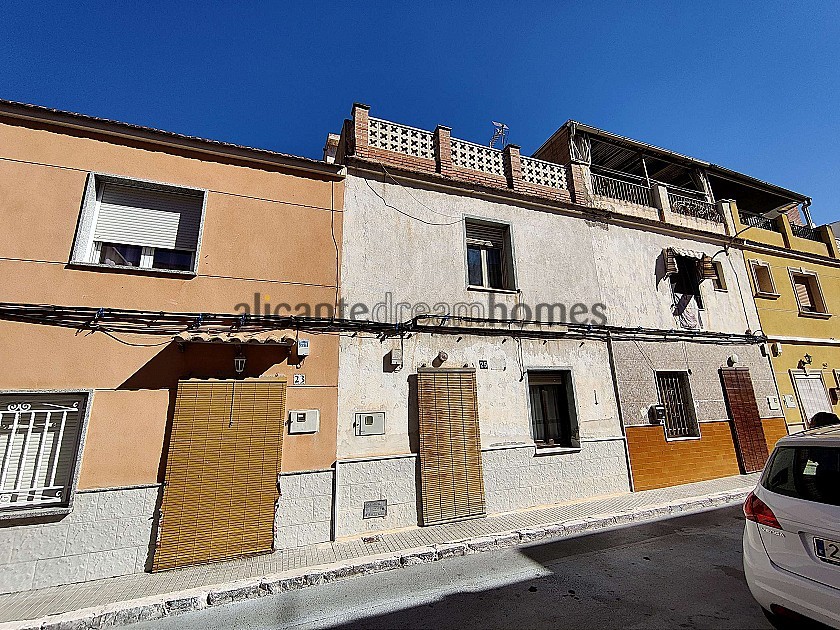 stadthaus in Aspe in Alicante Dream Homes