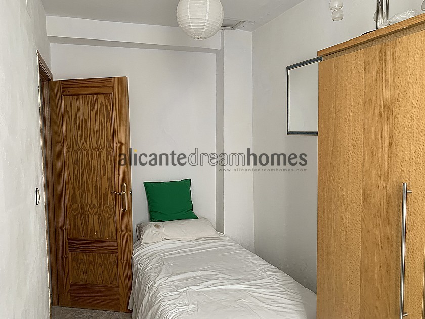 4 Bed Townhouse in Zarra in Alicante Dream Homes