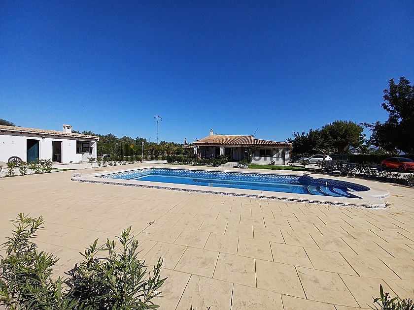 Freistehende Villa in Aspe in Alicante Dream Homes
