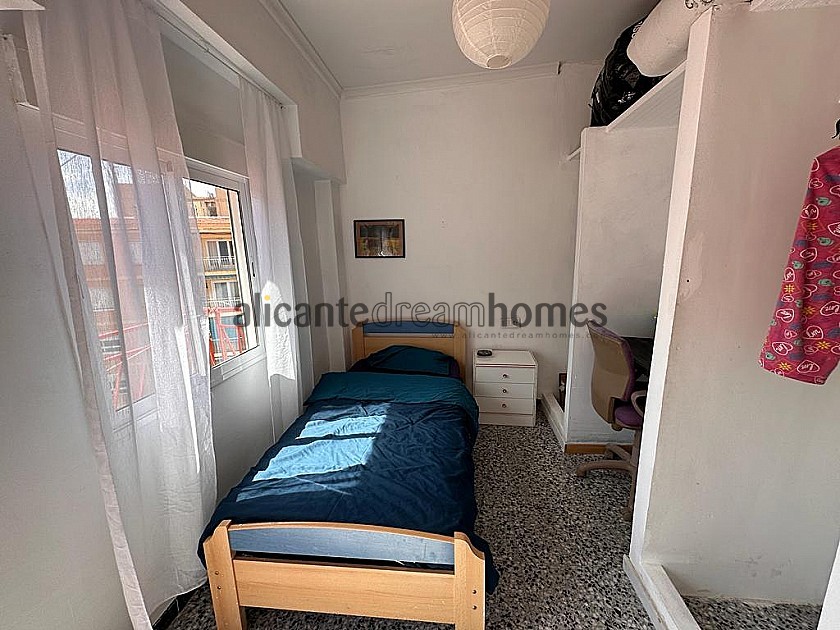 3-Zimmer-Wohnung im Zentrum von Elda in Alicante Dream Homes
