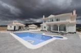 Luxe nieuwbouw villa met 4 slaapkamers, perceel en zwembad in Alicante Dream Homes API 1122