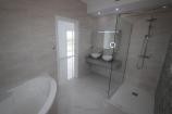 Luxe nieuwbouw villa met 4 slaapkamers, perceel en zwembad in Alicante Dream Homes API 1122