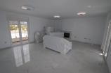 4-Bett-Luxus-Neubauvilla mit Grundstück und Pool in Alicante Dream Homes API 1122