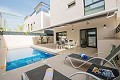 Villa de 3 chambres à Benijófar in Alicante Dream Homes