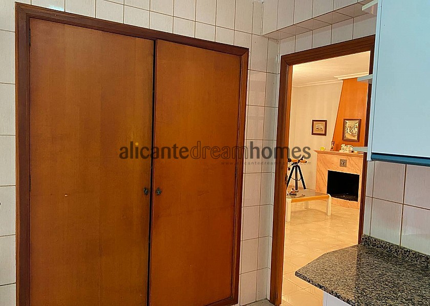 Maison de ville avec 3 chambres et 2 salles de bain avec terrain in Alicante Dream Homes