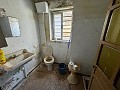 Große Reform-Yecla, sechs Schlafzimmer, zwei Badezimmer in Alicante Dream Homes API 1122