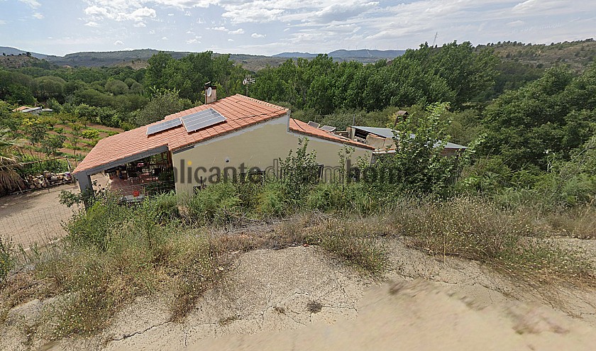 Villa écologique de 3 chambres avec piscine et à pied de la ville in Alicante Dream Homes