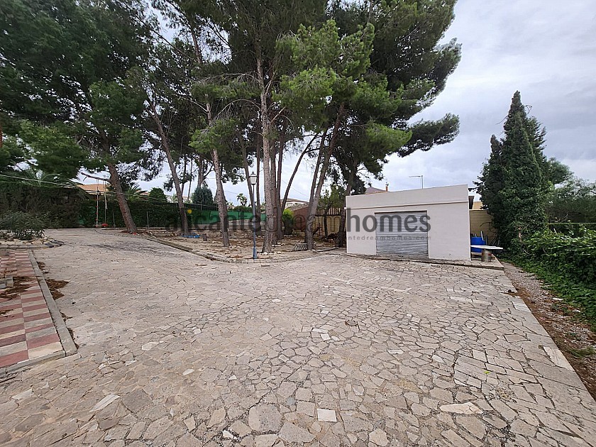3 Bed Villa with land in Petrer - Alicante Dream Homes API 1122