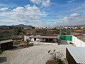Gerenoveerd huis met 2 slaapkamers in Sax in Alicante Dream Homes API 1122