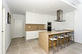 Moderne villa met 3 slaapkamers, zwembad en parkeerplaats in Alicante Dream Homes API 1122