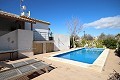 Schöne Villa mit 3 Schlafzimmern und privatem Pool in Alicante Dream Homes API 1122