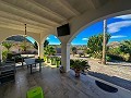 Atemberaubende moderne Villa in L'Alcoraia 18 Minuten zum Strand in Alicante Dream Homes API 1122