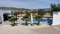Fast neue 3/4-Schlafzimmer-Villa mit Pool, Doppelgarage und Abstellraum in Alicante Dream Homes API 1122