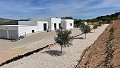 Bijna nieuwe villa met 3/4 slaapkamers, zwembad, dubbele garage en berging in Alicante Dream Homes API 1122