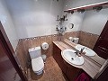 Geräumiges zweistöckiges Doppelhaus in Monóvar in Alicante Dream Homes API 1122