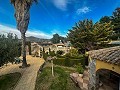 Prachtige villa in Petrer met zwembad en prachtig uitzicht in Alicante Dream Homes API 1122