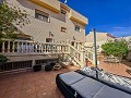 Immense villa à Petrer avec 4 étages in Alicante Dream Homes API 1122